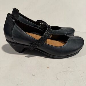 Naot Black Mary Jane Flats with Braided Strap Size 10